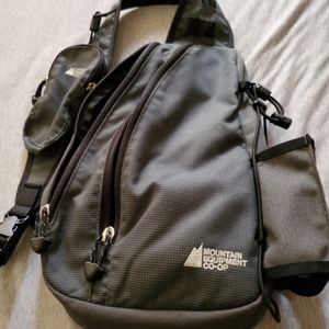 Mountain Co-op Sling bag